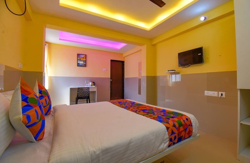 Phase 1 Hotel | Fabhotel Apricot Premier