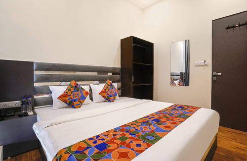 Andheri East Hotel | Fabhotel Freedom International