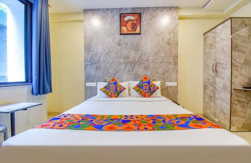 Baner Hotel | FabHotel Gargi Inn - Near Balewadi Stadium