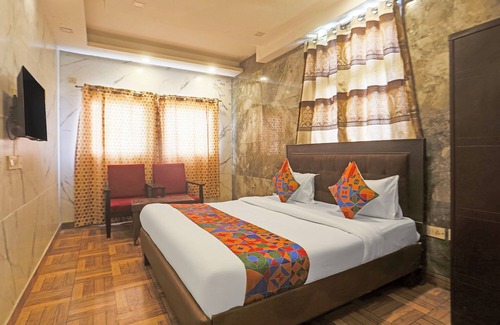 Kalkaji Hotel | FabHotel Gera’s
