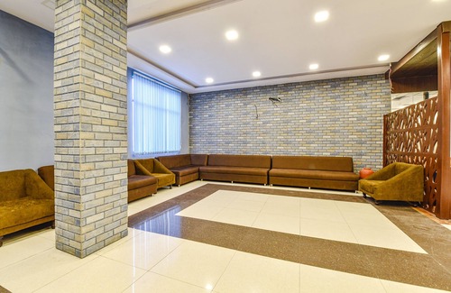 Jhotwara Hotel | Fabhotel Golden Sakura