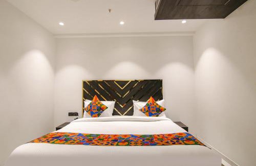 Anand Vihar Hotel | FabHotel Greysky