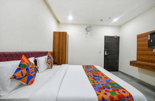 Mohali Hotel | FabHotel HC Dream Majestic