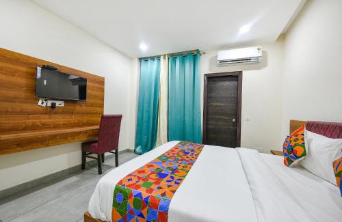 Mohali Hotel | FabHotel HC Dream Majestic