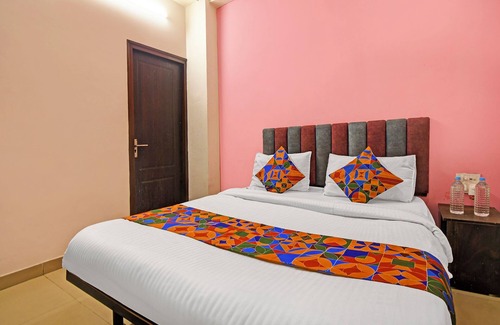 Gomti Nagar Hotel | Fabhotel Insight Inn
