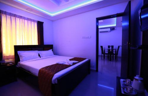 Vadapalani Cabina | FabHotel Karuna Regent