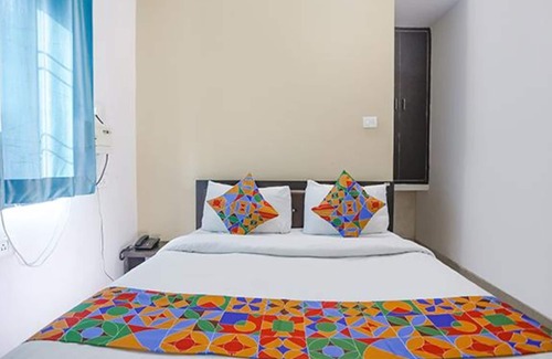 Varanasi Hotel | Fabhotel Lily Grand
