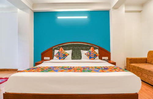 Dwarka Hotel | FabHotel Lime Tree Near Yashobhoomi Convention Centre