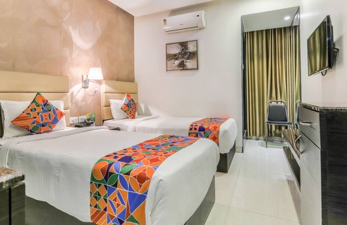 Fish Market Hotel | FabHotel Mansingh Nampally