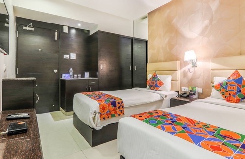 Fish Market Hotel | FabHotel Mansingh Nampally