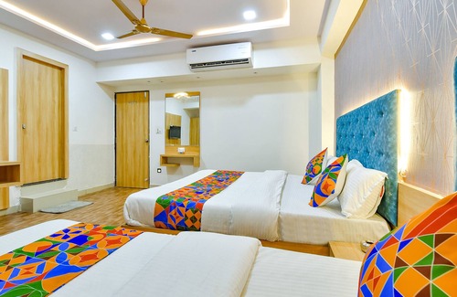 Ahmedabad Hotel | Fabhotel Matrix Inn
