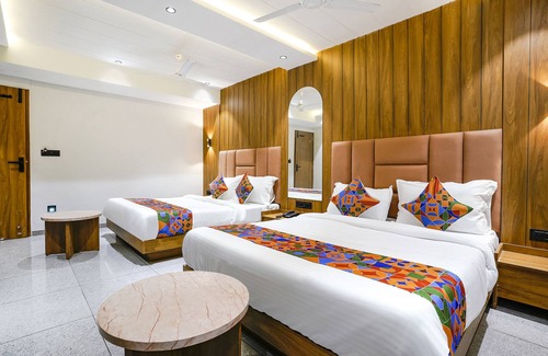 Ahmedabad Hotel | Fabhotel Ms Residency