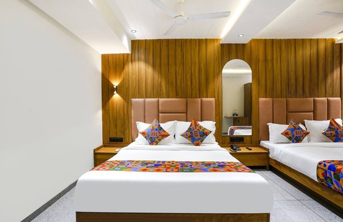 Ahmedabad Hotel | Fabhotel Ms Residency