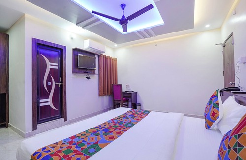 Kakarmatha Hotel | Fabhotel Nandini Grand