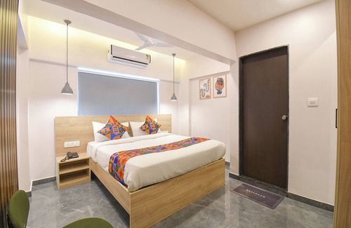Clover Park Hotel | FabHotel Olive Suite