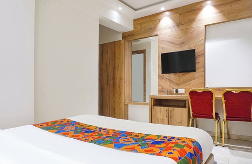 Panvel Hotel | Fabhotel Panchratna