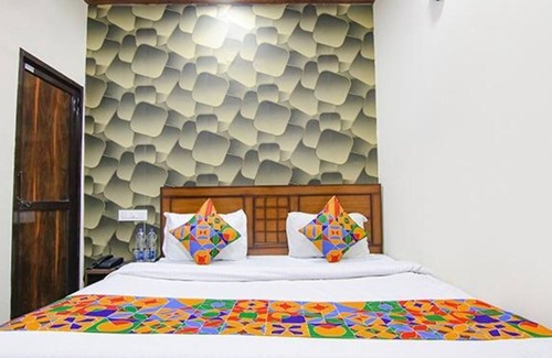 Phase 5 Hotel | Fabhotel Park View