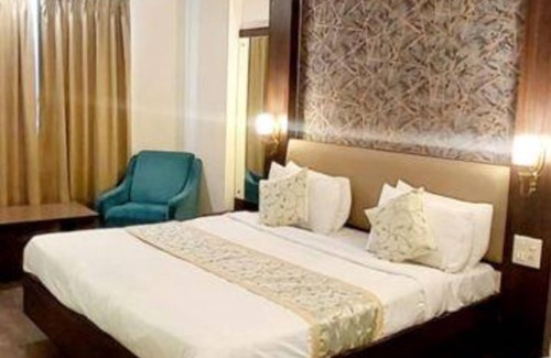 Panch Batti Hotel | Fabhotel Prime Garden View