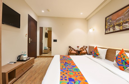 Chhatarpur Hotel | FabHotel Prime Siya Residency