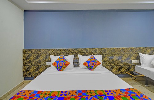 Himayatnagar Hotel | Fabhotel Rio
