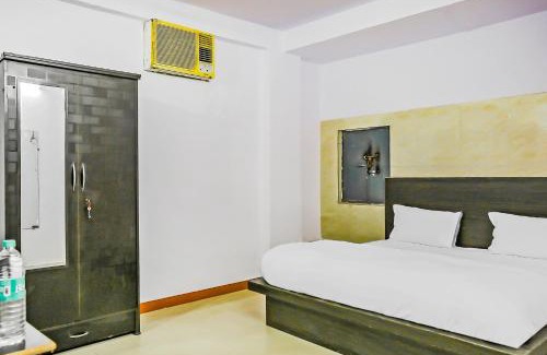 Kaushambi Hotel | FabHotel RN Residency