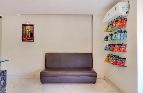 Central Chennai Hotel | FabHotel Royal Park Residency