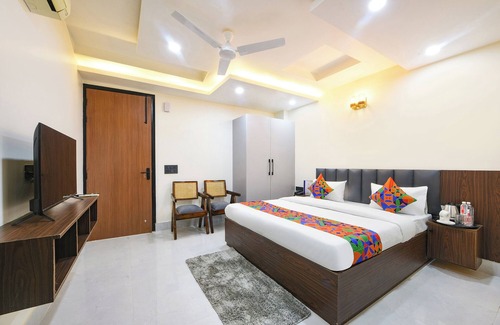 Gurugram Hotel | Fabhotel Rr Premium