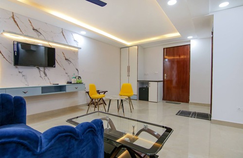 Noida Hotel | Fabhotel Satyam International