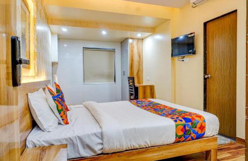Kharadi Hotel | FabHotel Tan Square - Nr Eon IT Park