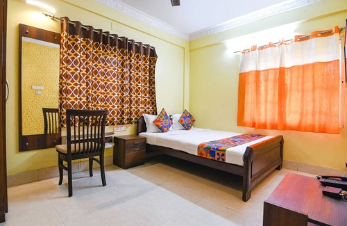 Kolkata Hotel | Fabhotel The Coco Inn