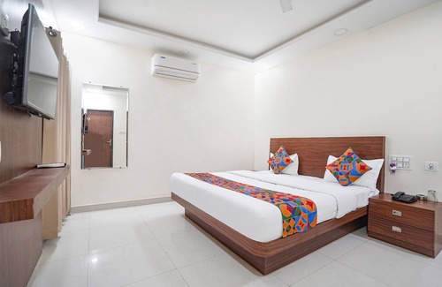 Kolar Road Hotel | Fabhotel The Ganesha Oasis