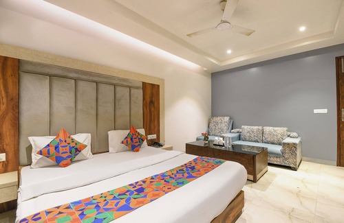 Mahipalpur Extension Hotel | Fabhotel The Nilsa