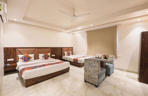 Mahipalpur Extension Hotel | Fabhotel The Nilsa