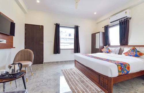 Jhotwara Hotel | Fabhotel Yuvraj Inn