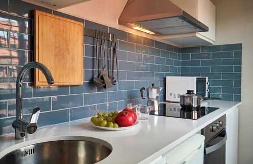 Porta Apartamento | BeBarceloner Sant Andreu Apartments with terrace