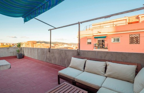 Porta Apartamento | BeBarceloner Sant Andreu Apartments with terrace
