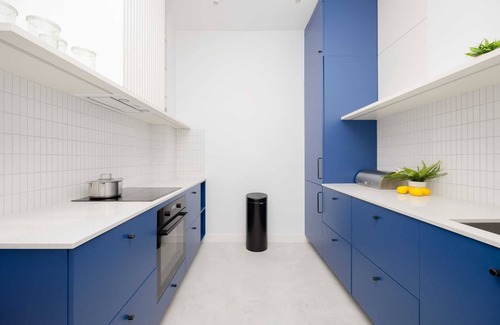 Wesola Apartamento | Fabryczna 24A Modern Apartment Remote Work