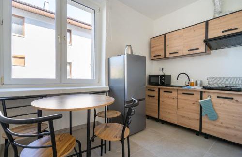 Katowice Apartamento | Fabryczna Comfy Apartment