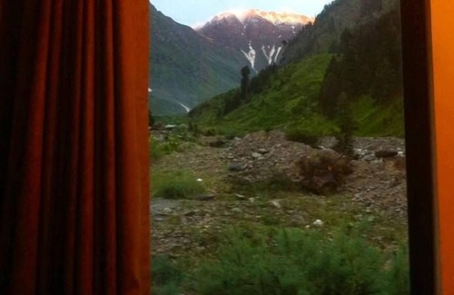 Kohistan Hotel | Fabssgo Hotel