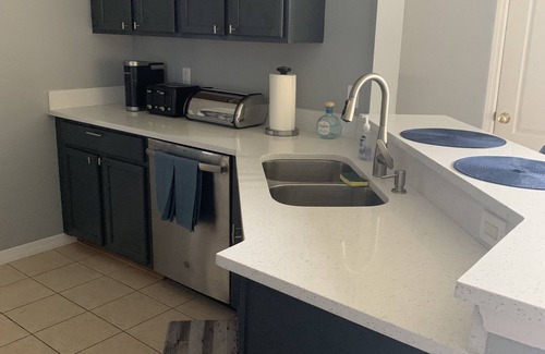 Lakeside Plantation Casa | Fabulous 3 bedroom Townhouse with Clubhouse and Amenities