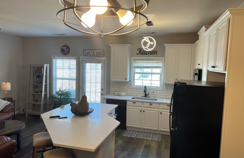 Braselton Casa | Fabulous 3-bedroom townhome with WiFi and AC in Braselton/ chateau elan area