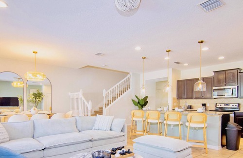 Four Corners Casa | Fabulous 5BD/4.5BH FREE Resort 7mi/Disney