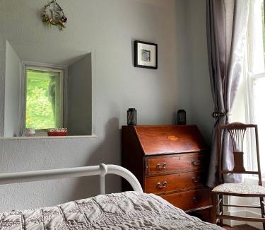Londonderry Villa | Fabulous 6 Bedroom Victorian Period House