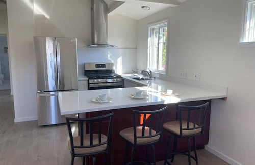 Dimond Casa | Fabulous and Easy commute! nice 3bedroom2bath house washer dryer