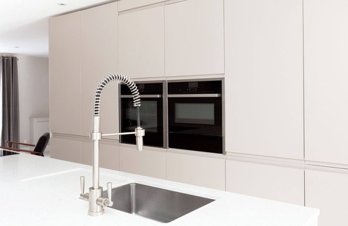 Windsor Casa | Fabulous Central Windsor Town House