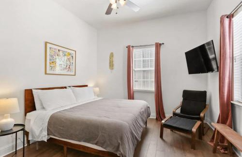 Saint Thomas Development Apartamento | Fabulous Classy and Comfy 3BD 2BA Home and Parking