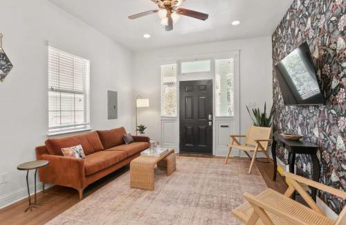 Saint Thomas Development Apartamento | Fabulous Classy and Comfy 3BD 2BA Home and Parking