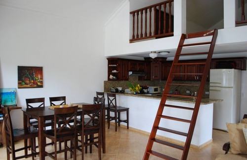 Samana Condominio | Fabulosos condominios a pasos de la playa privada y la piscina junto a la playa.