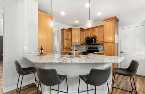 Windsor Casa | Fabulous Family-friendly Retreat by Windsor Lake!