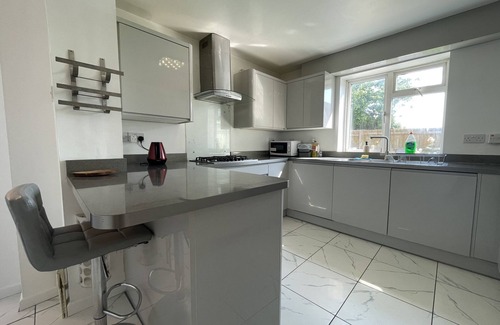 Bradley Stoke Casa | Confortable-Casa-Baño Privado
